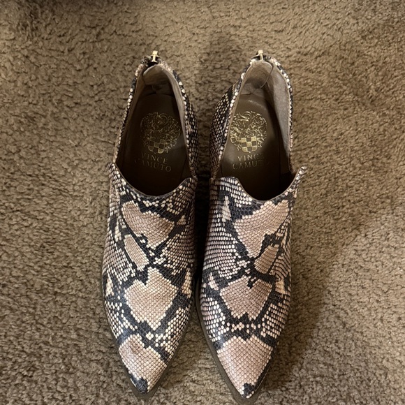 Vince Camuto Gigietta Snakeskin Ankle Boots - Picture 2 of 7